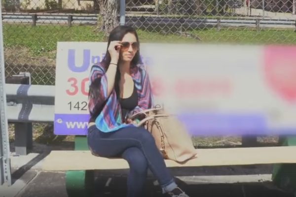 Көшеде мастурбация жасап жатқан адамдардың видеосын қараңыз. Түрік жеке секс