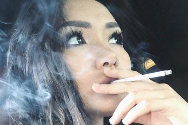 Жүргізуші Анна Кастерованың жалаңаш суреті