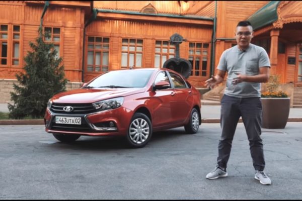 Порно видео санаттағы Менің досым мені анасымен таныстырды Тіс дәрігерінің қабылдауы туралы порно видео